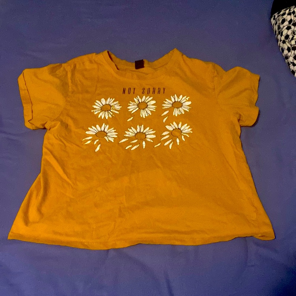 Brand: Vibe N’ Size: XL Color: Yellow